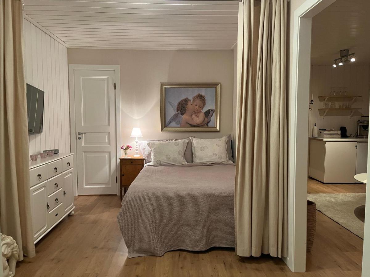 Lilla Groena Huset Pa Garden Härnösand Extérieur photo